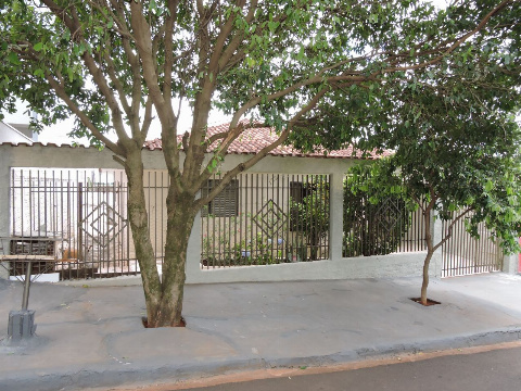 CASAS, Rua Miroslau Antonechen