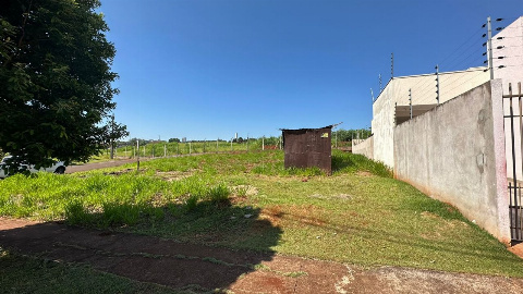 TERRENOS, Rua das Pombas