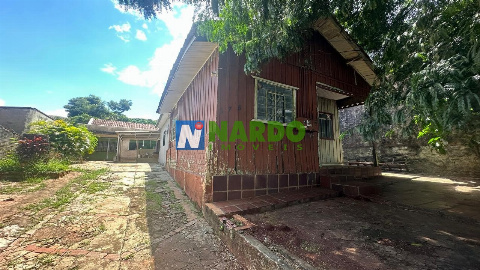 Casa para Venda em Maringá - PR, Zona 06