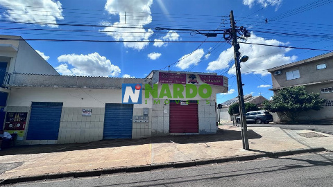 SALAS COMERCIAIS, Avenida Pioneiro João Pereira