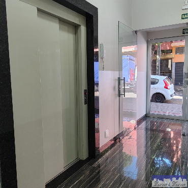 Apartamento para Locação em Maringá - PR, Zona 03