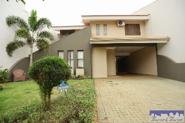 Casa em Condomínio para Venda em Maringá - PR, Zona 08