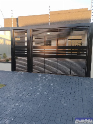 Casa para Venda em Maringá - PR, Jd Oriental