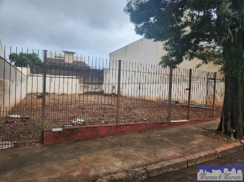 TERRENOS, Rua Luiz Messias Simino