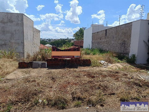 TERRENOS, Rua Ouro Verde