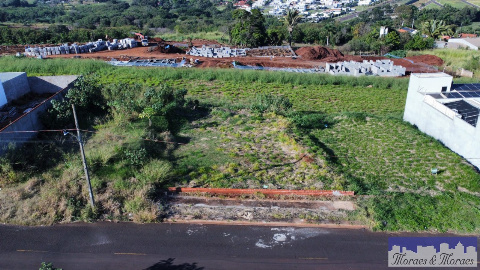 TERRENOS, Rua Pioneiro Carlos Bulla