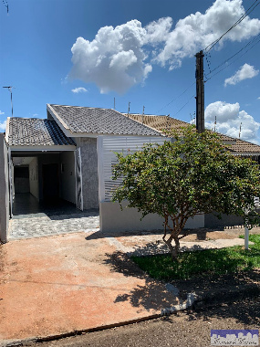 Casa para Venda em Maringá - PR, Jd Araucária