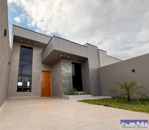 Casa para Venda em Maringá - PR, Jd Guairaca