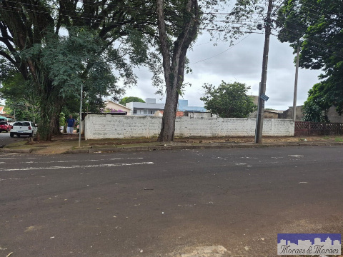 TERRENOS, Rua Vitória