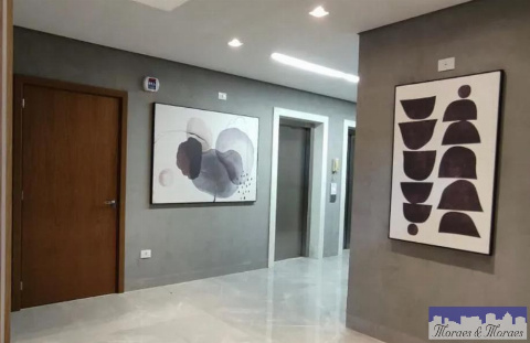 Apartamento para Venda em Maringá - PR, Zona 07