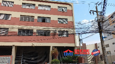 Apartamento para Venda em Maringá - PR, Zona 07
