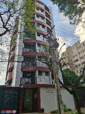 Apartamento para Venda em Maringá - PR, Zona 07