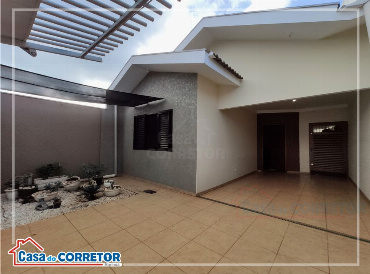 Casa para Venda em Maringá - PR, Jd Los Angeles