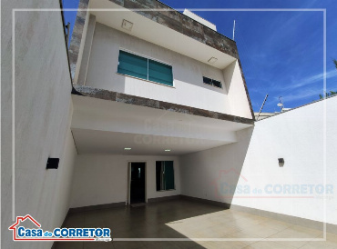 SOBRADOS, Rua Pioneira Vergínia Maria Fecchio