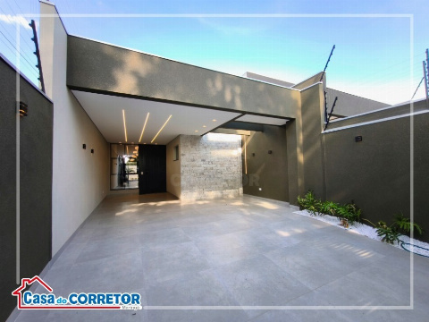 Casa para Venda em Maringá - PR, Vl Morangueira