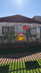 Casa para Venda em Marialva - PR, Centro