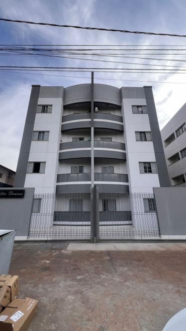 Apartamento para Locação em Cianorte - PR, Zona 02
