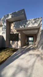 Casa para Venda em Maringá - PR, Jd Montreal