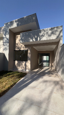 Casa para Venda em Maringá - PR, Jd Montreal