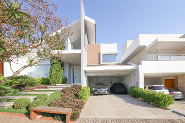 Sobrado em Condomínio para Venda em Maringá - PR, Cj Hab Inocente Vl Nova Júnior