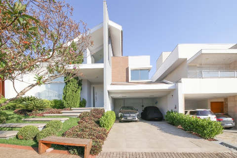 Sobrado em Condomínio para Venda em Maringá - PR, Cj Hab Inocente Vl Nova Júnior