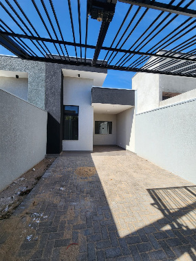Casa para Venda em Sarandi - PR, Jd São Paulo