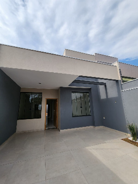 Casa para Venda em Maringá - PR, Cj João de Barro Itaparica