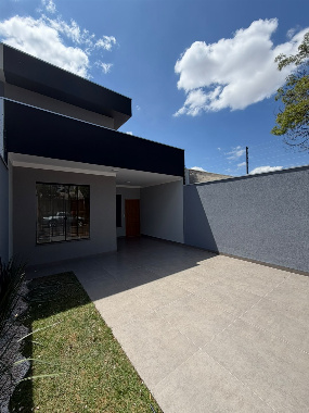 Casa para Venda em Maringá - PR, Cj João de Barro Itaparica