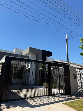 Casa para Venda em Maringá - PR, Cj João de Barro Itaparica