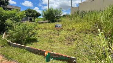 Terreno Comercial para Venda em Maringá - PR, Jd das Estações