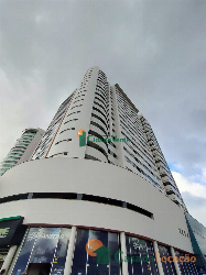 Apartamento para Venda em Maringá - PR, Zona 07