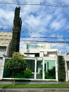 Casa para Venda em Maringá - PR, Zona 02