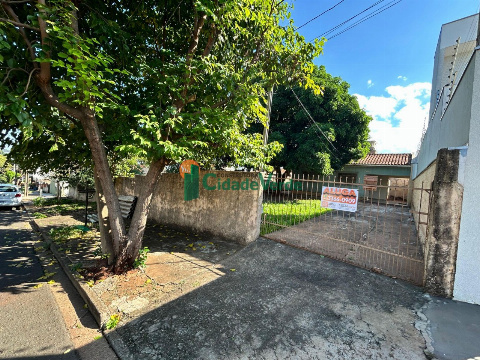 CASAS, Rua Piem