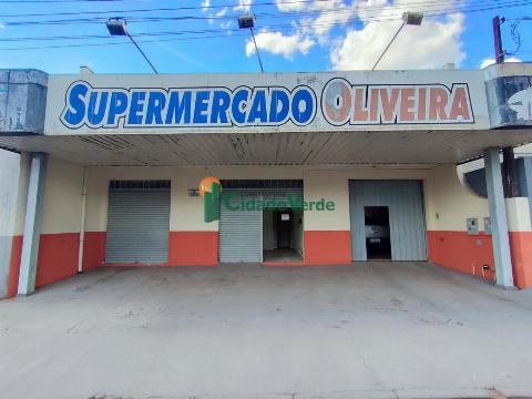 SALÕES COMERCIAIS, Praça Deputado Heitor de Alencar Furtado