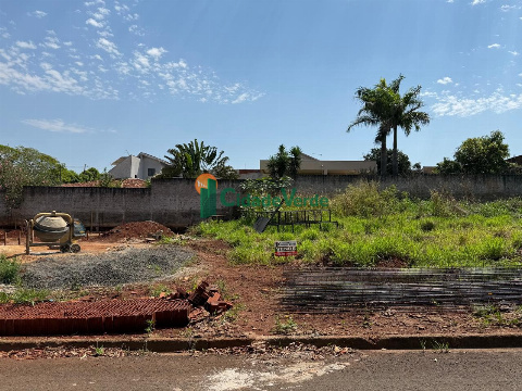TERRENOS, Rua Valdereza Aparecida Galdino