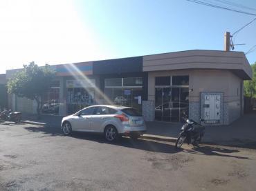 SALAS COMERCIAIS, AVENIDA DO MEDICO