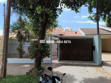 Casa para Venda em Cianorte - PR, Zona 02