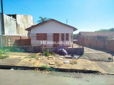 CASAS, RUA ROUXINOL