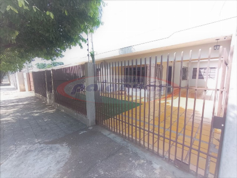 Casa para Venda em Maringá - PR, Vl Santo Antonio