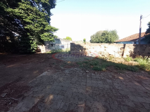 Terreno Comercial para Venda em Maringá - PR, Zona 05