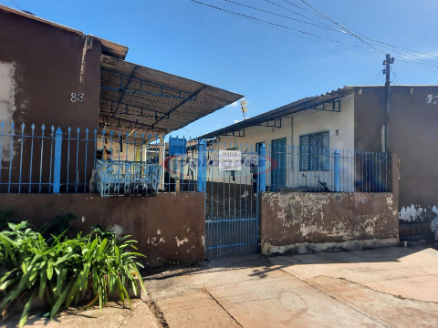 Terreno para Venda em Primavera do Leste - MT, Centro
