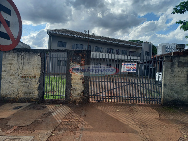 Apartamento para Locação em Maringá - PR, Zona 08