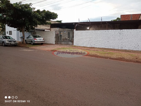 BARRACÃO, Rua Pioneira Gertrude Heck Fritzen