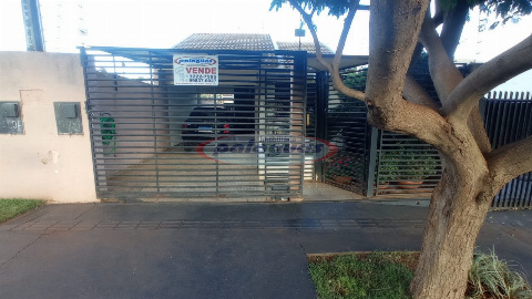 Casa para Venda em Maringá - PR, Jd Paulista IV