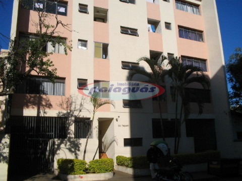 Apartamento para Venda em Maringá - PR, Zona 07