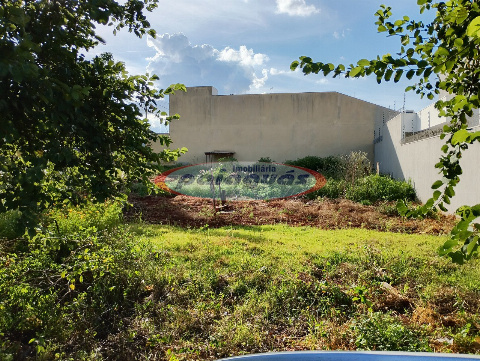 Terreno para Venda em Maringá - PR, Bom Jd