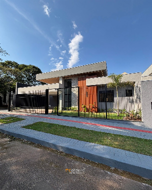 Casa para Venda em Maringá - PR, Jd Iguaçu