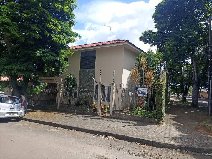 SOBRADOS, Rua Patrícia