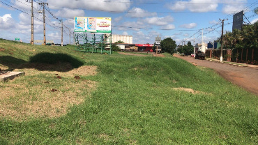 Terreno Comercial para Venda em Maringá - PR, Pq Industrial