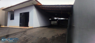 Casa para Venda em Mandaguaçu - PR, Zona Sul
